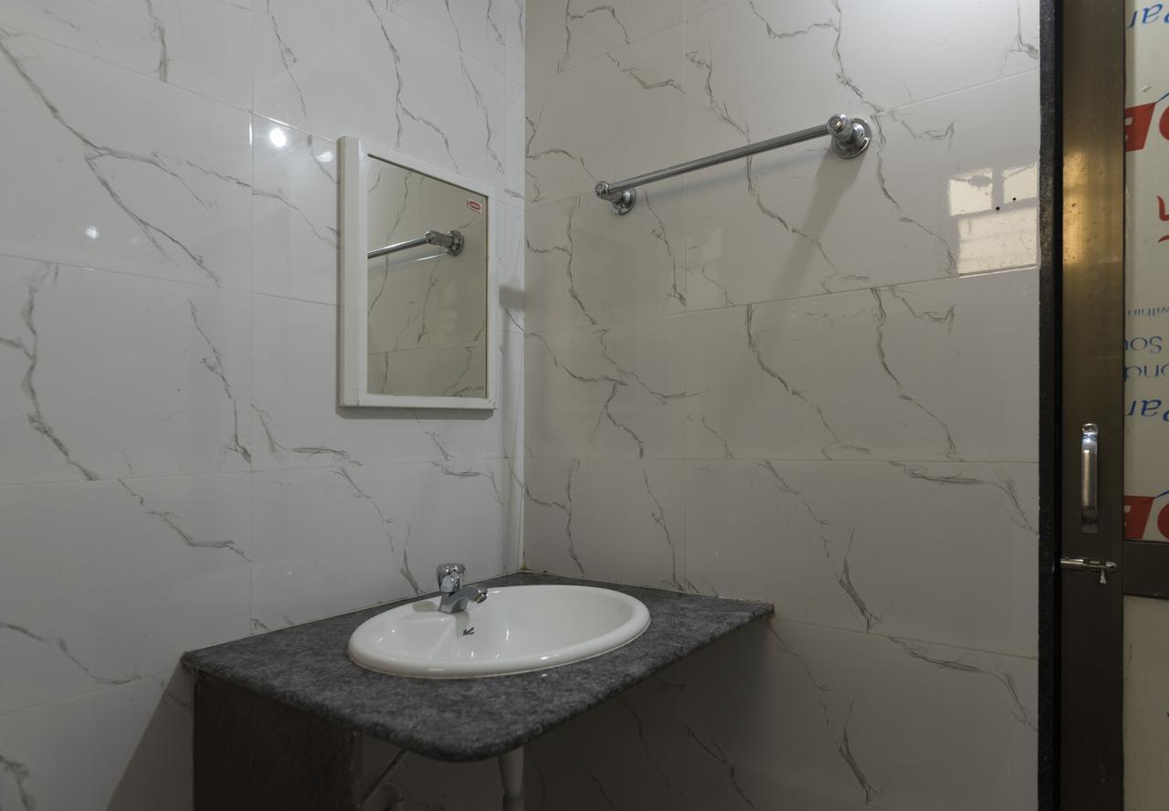 Hotel M J Residency Puri Exterior foto